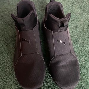 PUMA softfoam sneakers